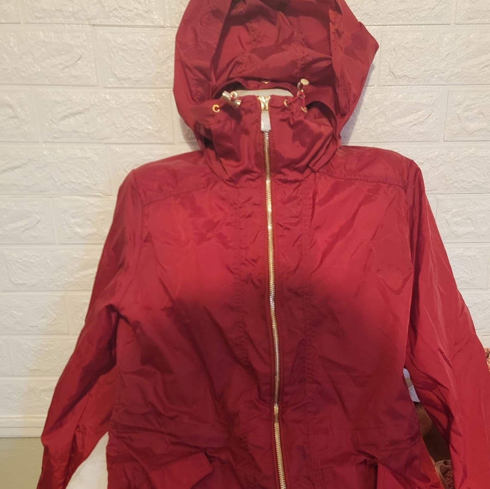 Women's Rain Jacket - Large